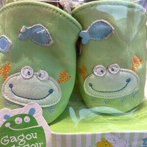 Gagou Tagou Baby Booties Slippers Size 2T Green Crab Fish NWT Whimsical Playful